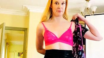 Amateur Horny Blonde Masturbates with Beer More webcamgirls