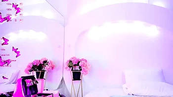 Wet tattooed raven babe Sahron with big boobs masturbates