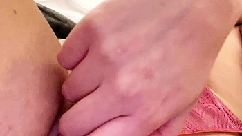 Love Chat Big Boobs Brunette Masturbating For Cam