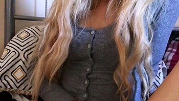 Amateur blonde teen girlfriend toyed and facialized