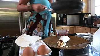 Horny latina: Blowjob, Doggy  Cowgirl Porn