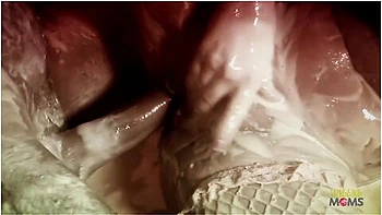 Amazing Blonde Model Gets Her Pussy Fucked After The Photoshoot