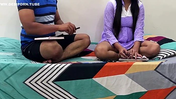 Grabfuck - Distracted From The Game - Lost Her Virginity Stepdaughter Ended With Passionate Sex On The Parents Bed In Hindi