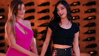 Emily Willis and Azul Hermosa in hot fingering action with high heels.