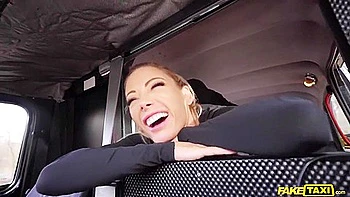 Isabelle Deltores Steamy Australian Desire Continues