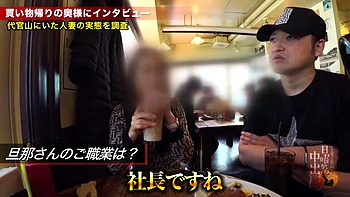 0010647_ベロチュウ 貧乳 ３０代などが含まれている