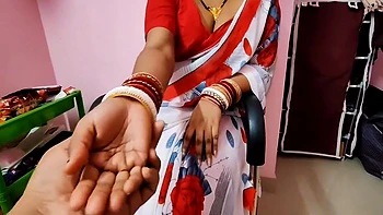 Pados Ki Bhabhi Diwali Ki Mithai Leke Aayi - Desi Fantasy