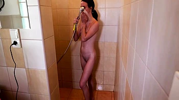 Dragon Fruit And Liliana Lily - Backstage In The Shower Pornstar Prepares For A Hard Bdsm Shooting