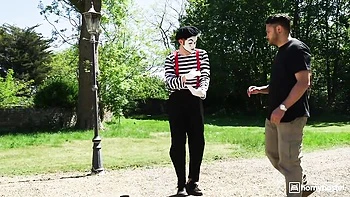 Awesome busty babes Yasmina Khan and Frances Bentley love FFM