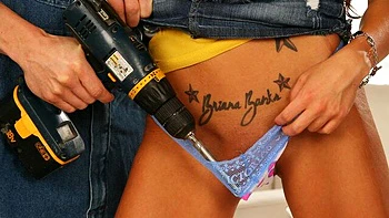 Lady with a perfect body Lizz Tayler is jumping on a big boner