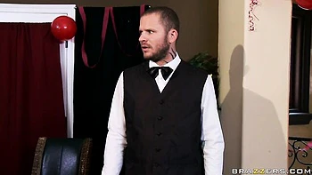 Fake-boobed brunette Diana Prince nicely penetrated by massive dick