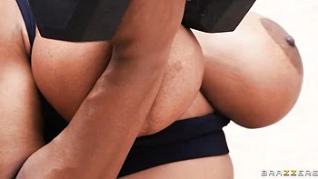 Busty sporty ebony babe TiaMaria rammed in the sideways pose