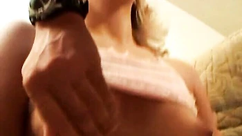 Beautiful blonde chick Paige Turner knows how to give a blowjob