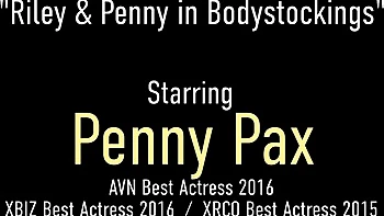 Stunning Riley and Penny's blonde scene