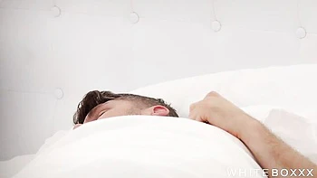 Watch insatiable Vixi Rafi and Asandra Dewy's clip