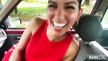 Mamacitaz featuring Yenifer Chacon's missionary xxx