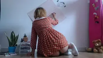 Trailer of a video horny with a dress without undies