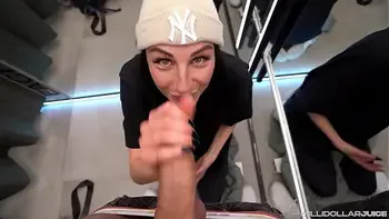 Girlfriend Gives RISKY BLOWJOB In The Shopping Mall - MILLIDOLLARJUICE