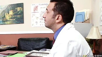 Stunner Aurora Jolie's milf movie