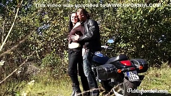 Day Light In Very Cute Teen 18+ Gets Fucked Hard In Public Place