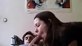 Amateur blowjob: Eporner Porn