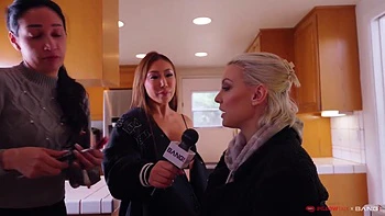 Nicole Doshi And Comic Ryan Pownall - Behind The - Nicol Taylor