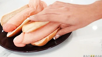 Astonishing doggy style fuck with a gorgeous brunette Roxie Sinner