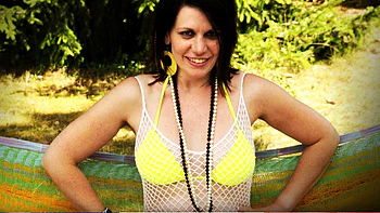 Sex At The Back Of The Garden