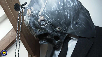 Hot Stepmom Turning Into a Zombie Stepmom and Fucking a Masked Madman