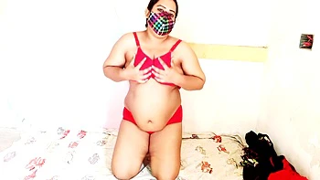 Desi Hot Solo Woman Step On Finger