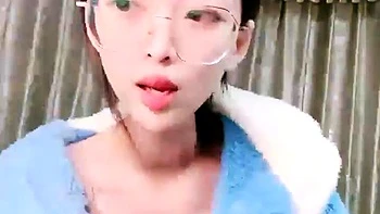 Cute Asian Chubby Teen Wild Dildo Masturbation