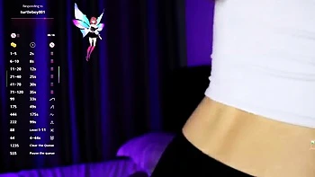 Cute blonde amateur webcam teen masturbating