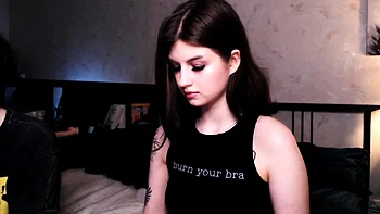 Amateur Video Amateur Webcam Girl Masturbates