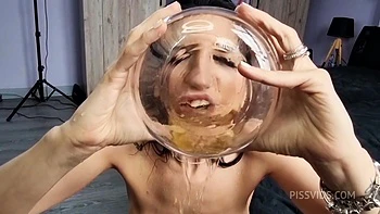 2 Hours! Vitoria Vonteese Anal Fisting, Multiple Piss In Mouth