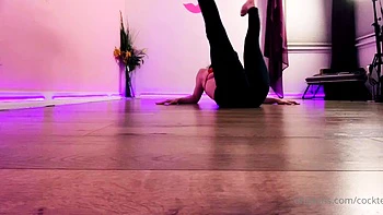 influencer natural tits Cockteasefiona nude ass Vid Epic