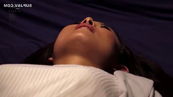 Fake Virgin Momoko Isshiki