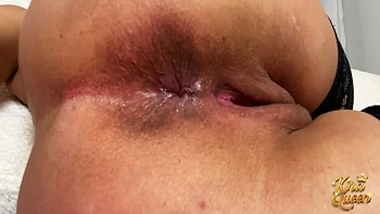 Kira Queen Wants To Get Her Ass Fucked And Masturbates With Her