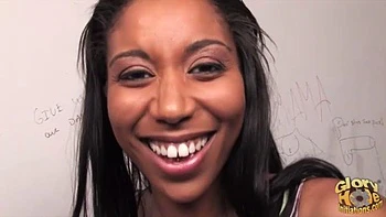 Layla monroe: Blowjob, Bongacams  Cumshot Porn