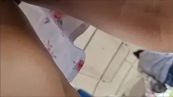 UPSKIRT A colegiala argentina con vestido