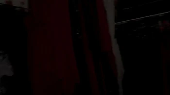 Little Foxy, well-intentioned advisor... - Jacquie et Michel TV