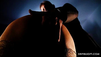 Office sex in the missionary pose with a gorgeous beauty Karina King