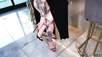 Excellent Vanessa Vega at sexy feet xxx