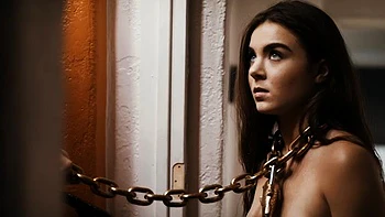 Deeper. Fantasy Girls Liz Jordan And Nicole Vaunt Devour Fan s Huge BBC: Porn