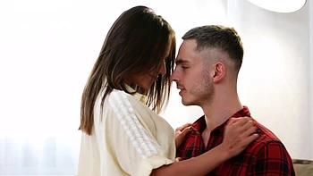 Brunette Pussy Temptations - Lana Roy