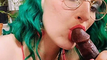 Big Cock Enjoys Blowjob And Hardcore Ride