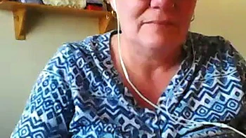 Big tits mom: Amateur, Xhamster  Milf Porn