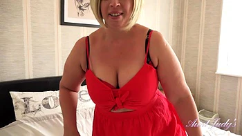 Seducing Auntie Star POV Handjob & Blowjob