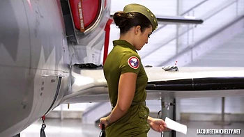 HelloLimoon felt too alone... - Jacquie et Michel TV