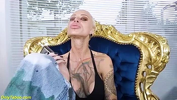 Flexible MILF Sasha Beart Takes Double Penetration in All Holes