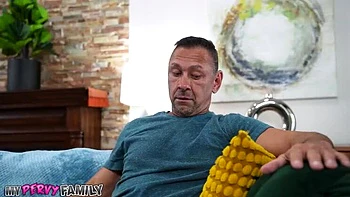 Italian Teen Eva Generosi Gets Wet Pussy Fucked Hard By Stepdad - Blowjob & Doggystyle 4K Porn